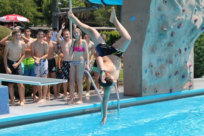 Village Camps International Summer Camp Leysin, Switzerland 2025-08-09 https://www.villagecamps.com/journals_admin/images/682-1-pool day (50).jpg
